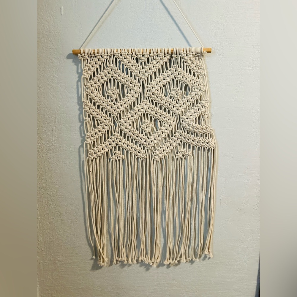Macrame wall hanging